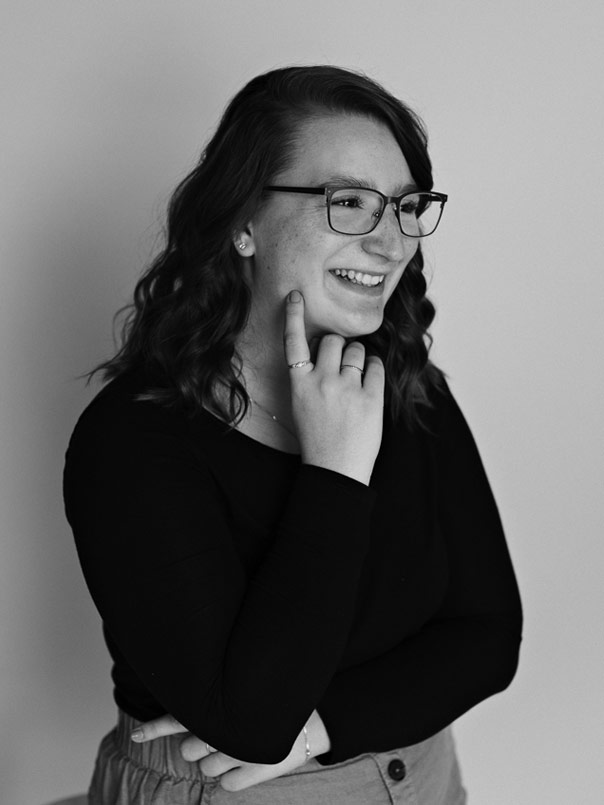 Valérie Liva, Comptable